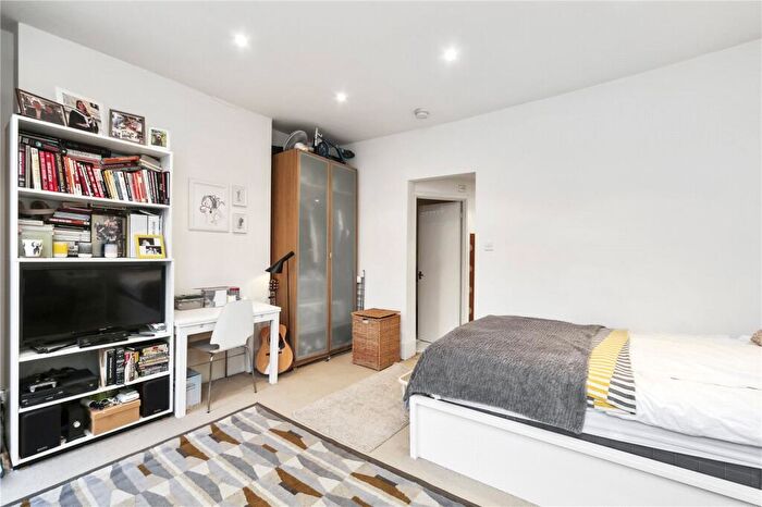 Apartment To Rent In Royal College Street, London, NW1
