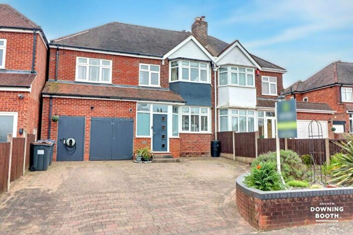 4 Bedroom Semi Detached House For Sale In Clarence Gardens, Mere Green, Sutton Coldfield, B74