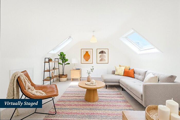 1 Bedroom Flat To Rent In Greenhill Road, Harlesden, NW10