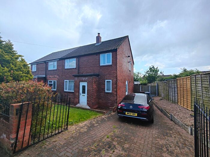 3 Bedroom Semi-Detached House To Rent In Cornwall Crescent, Rothwell, Leeds, West Yorkshire, LS26