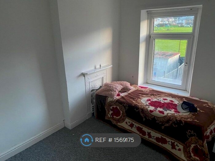 2 Bedroom Terraced House To Rent In John Street, Resolfen, Neath, SA11