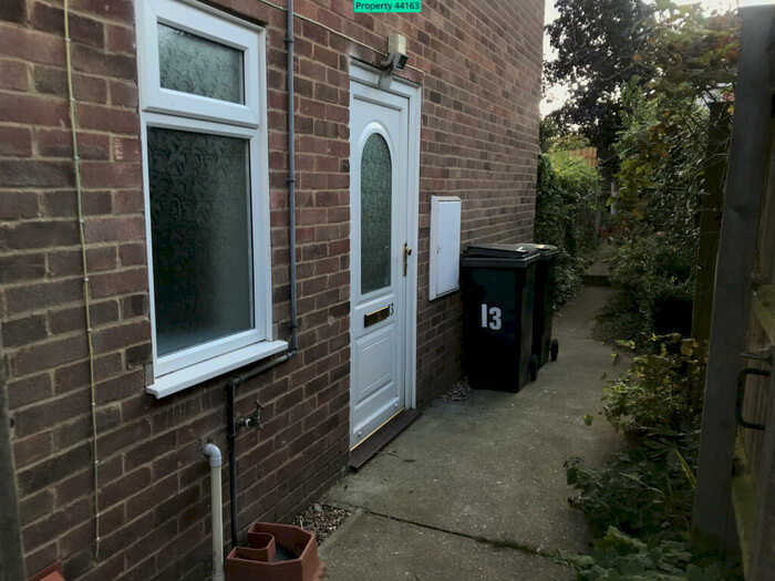 2 Bedroom Flat To Rent In Woodcote, Stowmarket, IP14