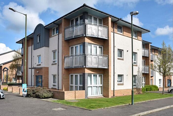 2 Bedroom Flat To Rent In , Saughton Mains Street, Edinburgh, EH11