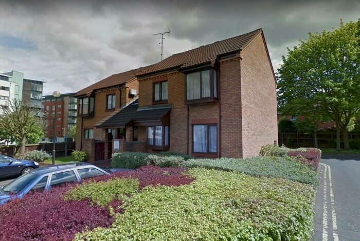 1 Bedroom Ground Flat To Rent In Glebeland Close, Birmingham, B16