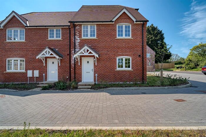 3 Bedroom Semi-Detached House For Sale In Shillingstone Lane, Okeford Fitzpaine, Blandford Forum, DT11