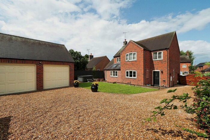 4 Bedroom Detached House For Sale In Ingleby Road, Stanton-By-Bridge, Derby, DE73