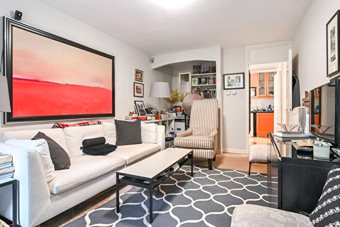 1 Bedroom Flat For Sale In Aberdeen Park, Highbury, London, N5