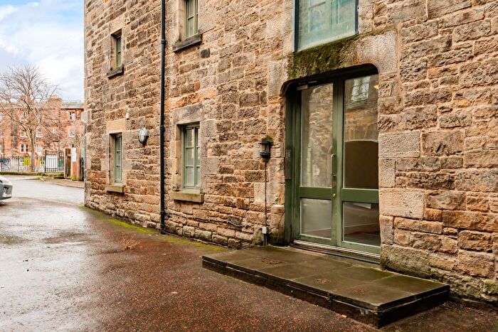 2 Bedroom Flat For Sale In / Yardheads, Edinburgh, EH6
