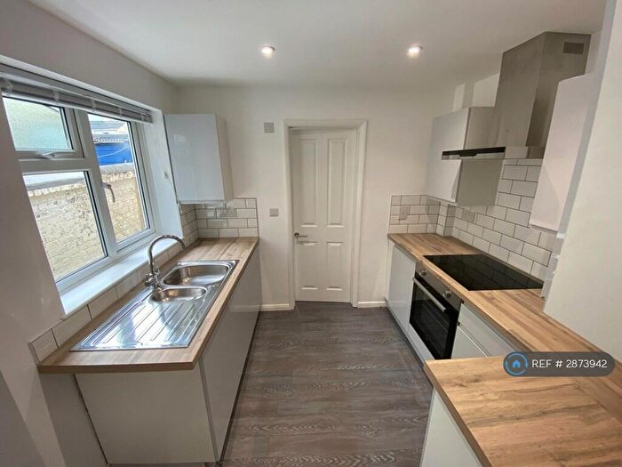 2 Bedroom Terraced House To Rent In Lydford Park Road, Plymouth, PL3