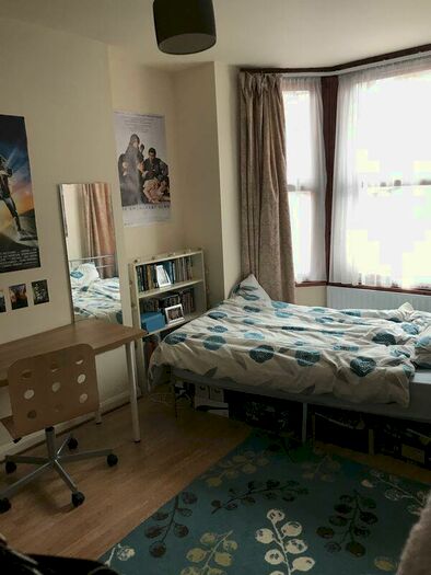 6 Bedroom Semi-Detached House To Rent In Teversal Avenue, Nottingham, NG7