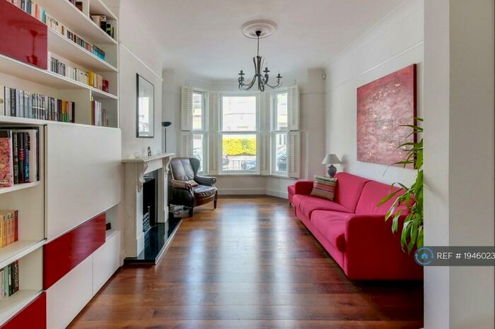 5 Bedroom End Of Terrace House To Rent In Mysore Road, London, SW11