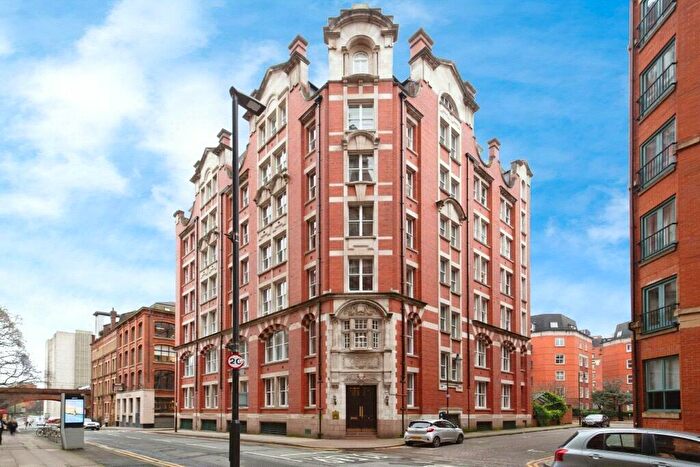 2 Bedroom Apartment To Rent In Velvet House, Sackville Street, Manchester, M1
