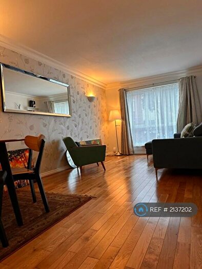 2 Bedroom Flat To Rent In Canbury Park Road, Kingston Upon Thames, KT2