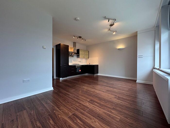 1 Bedroom Property To Rent In Market Chambers, Church Street, Enfield, EN2