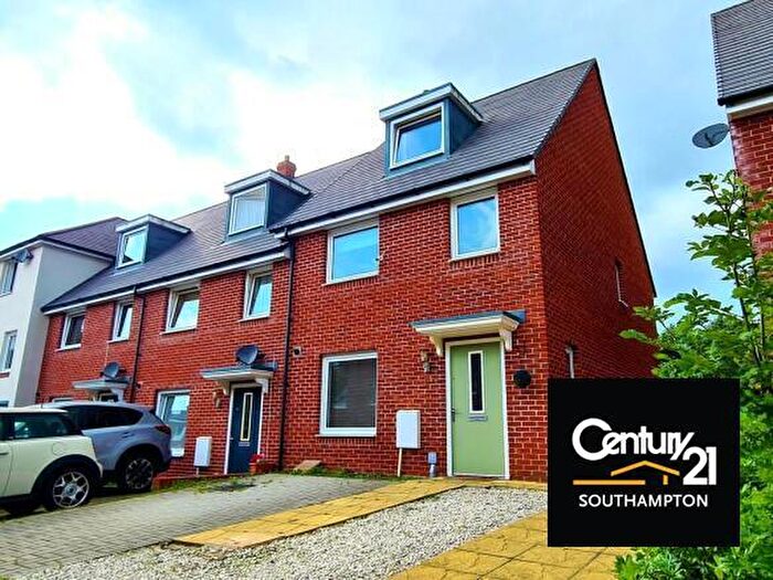 4 Bedroom Town House To Rent In |Ref: |, Colby Street, Southampton, SO16