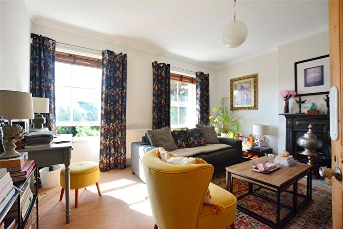 2 Bedroom Apartment To Rent In Vanbrugh Park, Blackheath, London, SE3