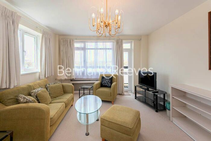 2 Bedroom Flat To Rent In Fairfax Road, Hampstead, NW6