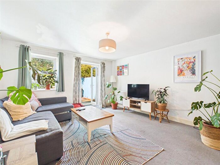 3 Bedroom End Of Terrace House For Sale In Summer Street, Bristol, BS3