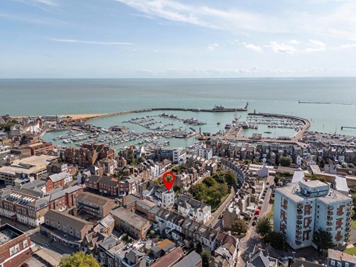 2 Bedroom End Of Terrace House For Sale In Albert Street, Ramsgate, CT11