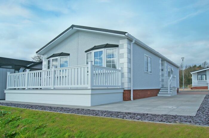 3 Bedroom Park Home For Sale In Teme Valley Park Homes, Burford, WR15