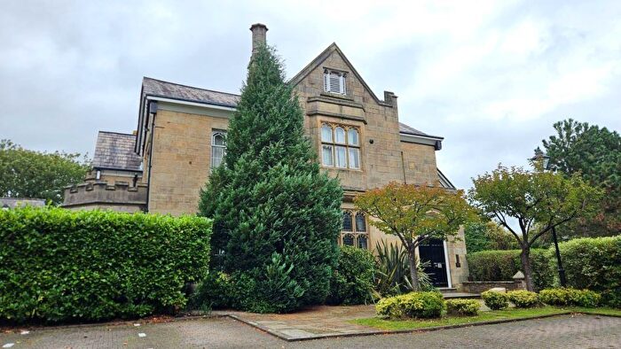 1 Bedroom Flat For Sale In High Gables, No Lincoln Road, Bolton, BL1