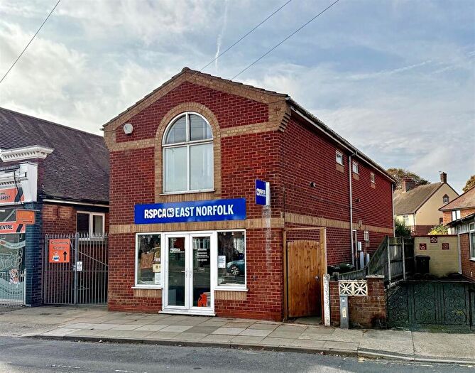 2 Bedroom House For Sale In Caister Road, Great Yarmouth, NR30