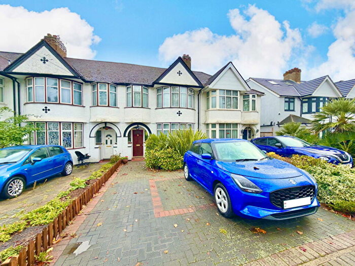 3 Bedroom Terraced House For Sale In Rushgrove Avenue, Colindale, London, NW9