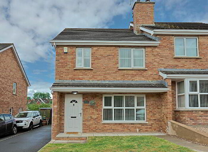 3 Bedroom Semi-Detached House For Sale In A Breagh Hill, Portadown, BT63