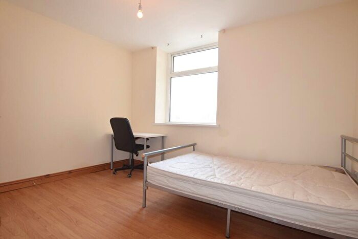 10 Bedroom House To Rent In Woodville Road, Cathays, CF24