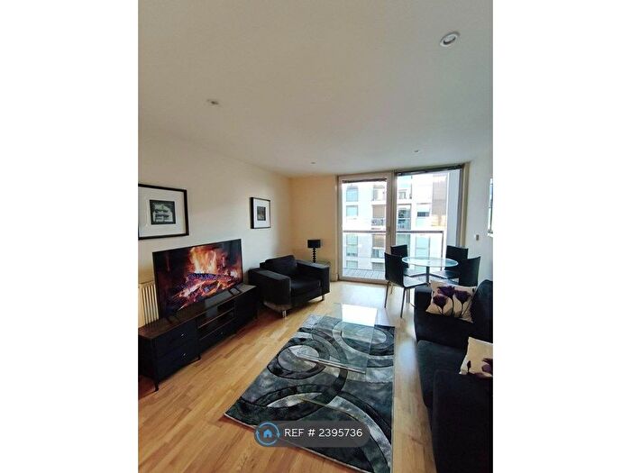 1 Bedroom Flat To Rent In Denison House, London, E14