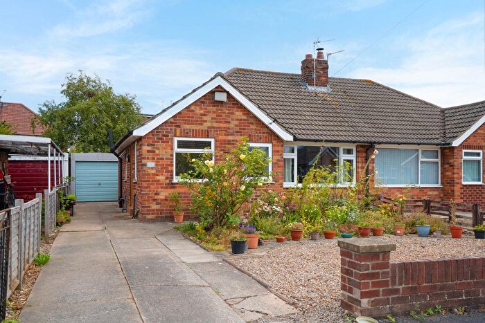 2 Bedroom Semi Detached Bungalow For Sale In Rawcliffe Way, Rawcliffe, York, YO30