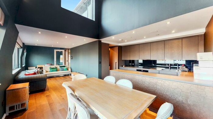 2 Bedroom Penthouse To Rent In Rosebery Avenue, EC1R