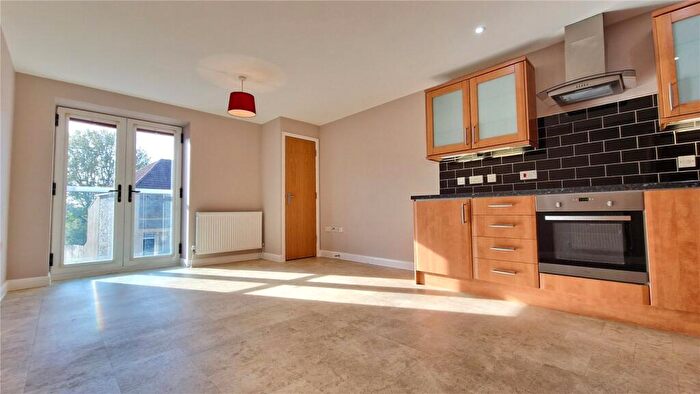 2 Bedroom Apartment To Rent In Kingsway Court, Two Mile Hill Road, Bristol, BS15