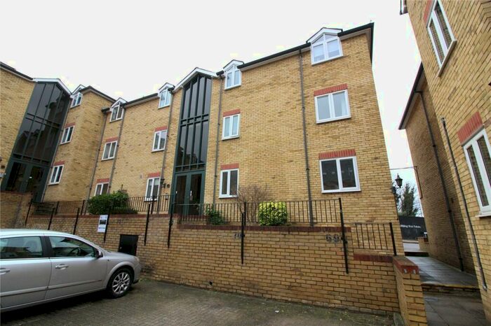1 Bedroom Flat To Rent In The Maltings, Clifton Road, Gravesend, Kent, DA11