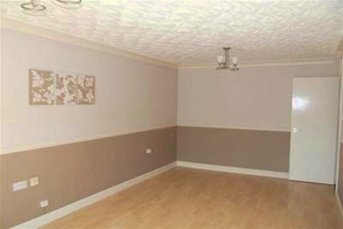 1 Bedroom Flat To Rent In King Street Plaistow E13