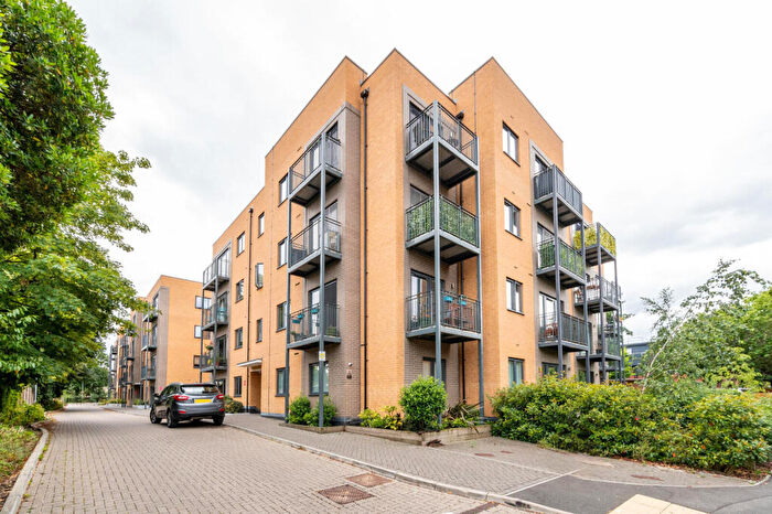 2 Bedroom Flat For Sale In Thatcham House, Clivemont Road, , Maidenhead, SL6