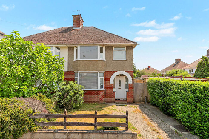3 Bedroom Semi-Detached House For Sale In Kelburne Road, Oxford, OX4
