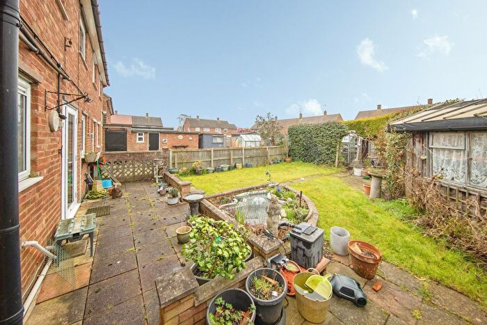 2 Bedroom Semi Detached House For Sale In Sprites Lane, Ipswich, Suffolk, IP2