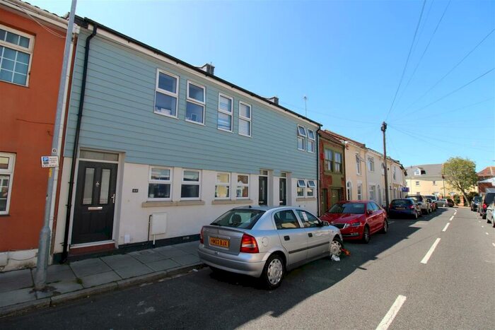 3 Bedroom Terraced House To Rent In St. Vincent Road, Southsea, PO5