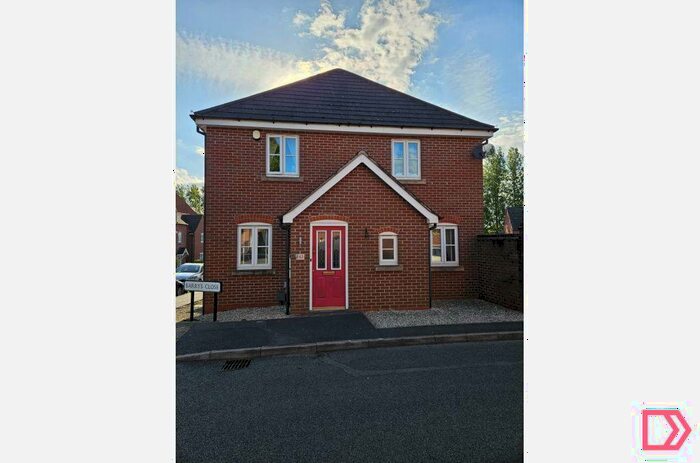 3 Bedroom Semi-Detached House To Rent In Excelsior Drive, Swadlincote, Derbyshire, DE11