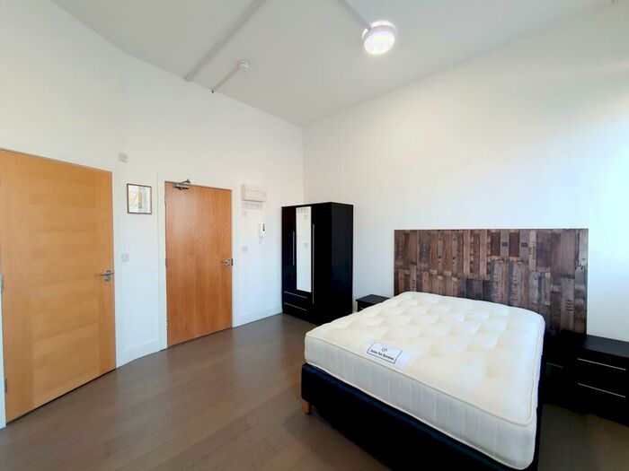 Studio To Rent In Woolwich Road, SE7