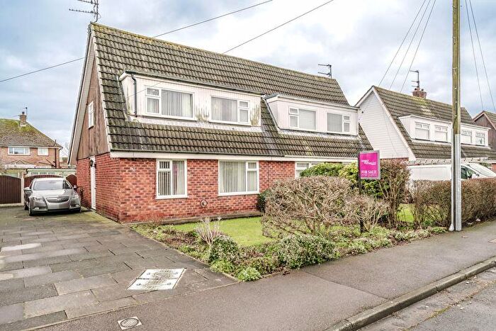 4 Bedroom Semi-Detached House For Sale In Fleetwood Drive, Southport, PR9
