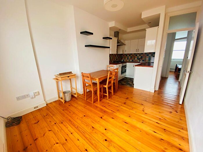 1 Bedroom Flat To Rent In Marlborough Road, Upper Holloway, N19
