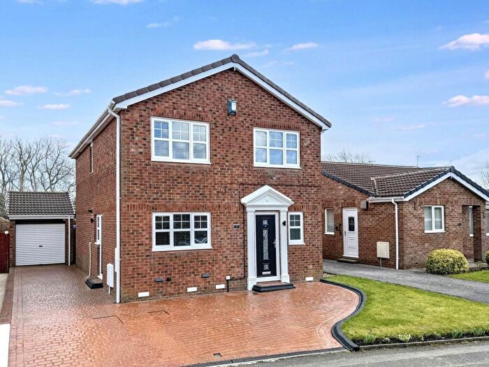 4 Bedroom Detached House For Sale In Berwick Chase, Oakerside Park, Peterlee, Durham, SR8