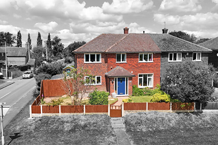 4 Bedroom Semi-Detached House For Sale In Austrey Lane, Newton Regis, B79