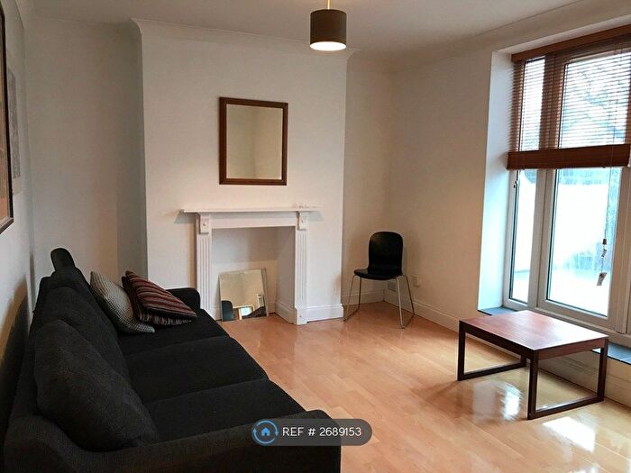 1 Bedroom Flat To Rent In Catford, London, SE6
