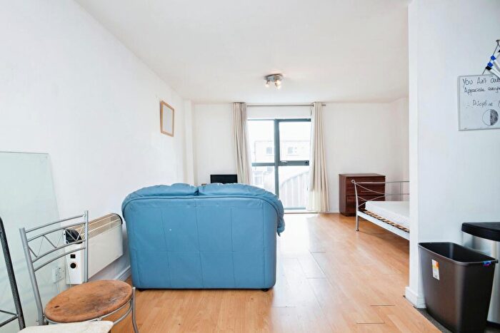1 Bedroom Flat For Sale In Lincoln Gate, Red Bank, Manchester, Greater Manchester, M4