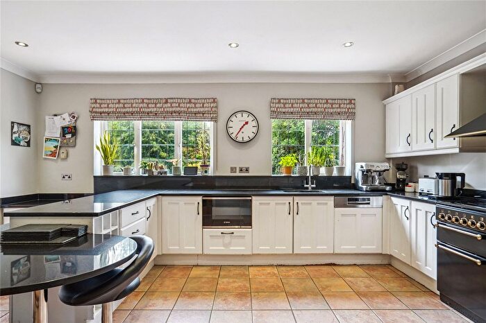 5 Bedroom Detached House For Sale In Laurel Bank, Felden, Hemel Hempstead, Hertfordshire, HP3