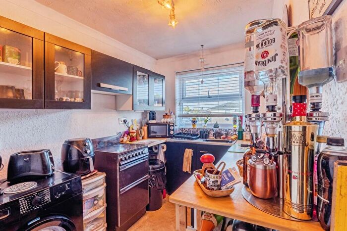 1 Bedroom Apartment For Sale In Clay Pit Piece, Saffron Walden, CB11