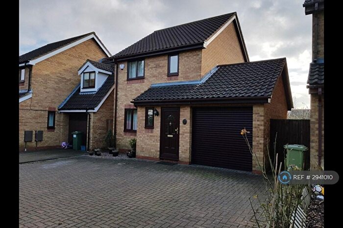 3 Bedroom Detached House To Rent In Twinflower, Milton Keynes, MK7